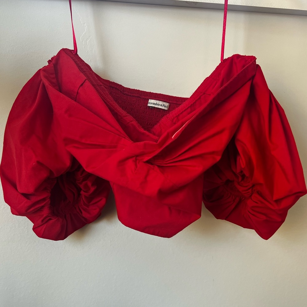 Poplin Off The Shoulder Red Abercrombie & Fitch Top - Size M